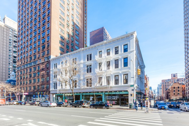 Building Photo - The Allen House