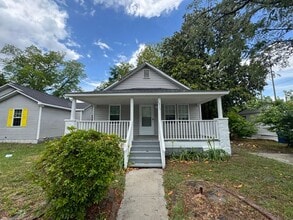 Building Photo - 1315 Corbett St