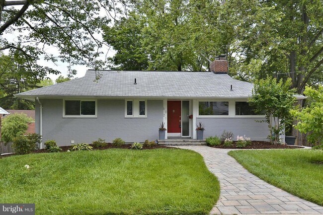Front of the house -- entrance is on the higher level - 6021 Berkshire Dr