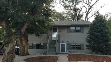 Building Photo - 2218 Cooper Ave