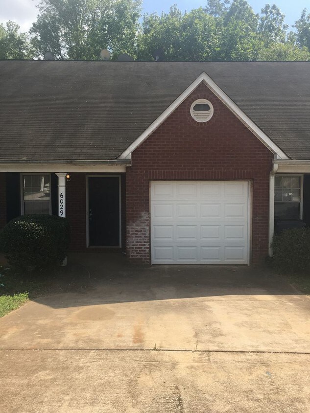 Foto principal - Nice Townhome in McDonough