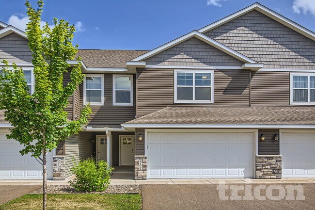 Foto del edificio - 4121 228th Ave NW