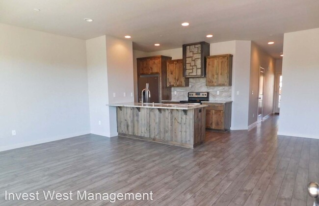 Foto del edificio - 3 br, 2.5 bath House - 156 N 43rd Place