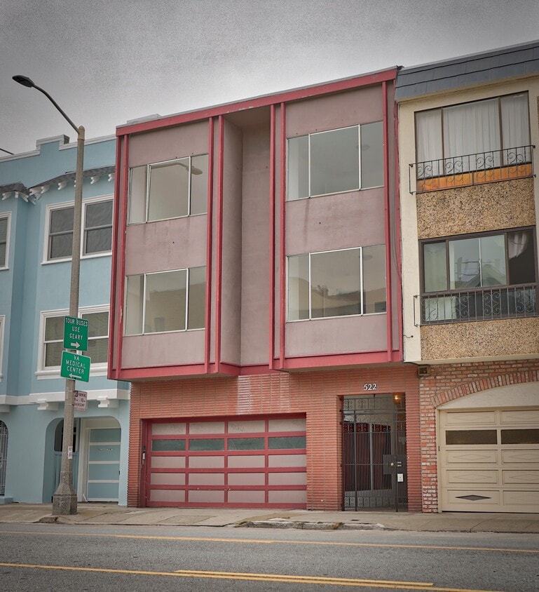 Primary Photo - 522 25th Ave