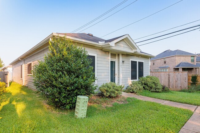 Building Photo - 1703 Nichole Woods Dr