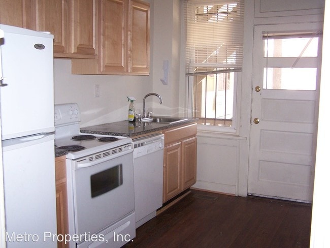Building Photo - 2712 Hanover Ave