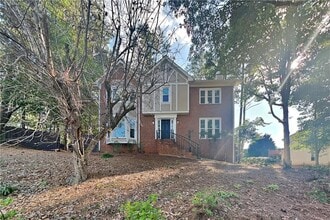 Building Photo - 3298 Robinson Oaks Way NE