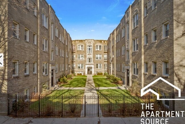 Building Photo - 1926 W Winona St
