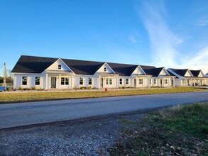 Building Photo - 11732 Old Fannett Rd