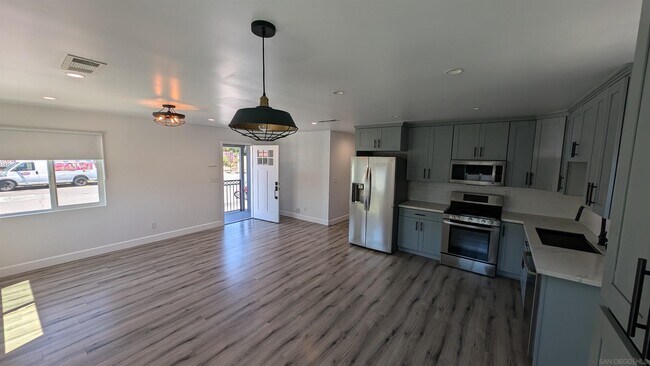 Foto del edificio - 245 25th St