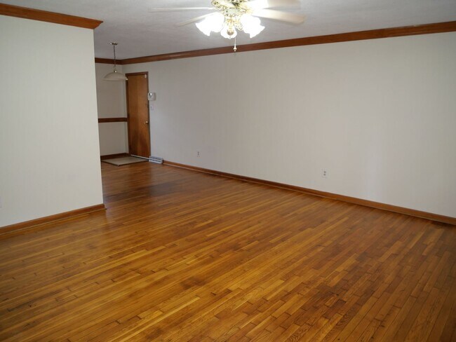 Foto del edificio - 1642 Wingfield Dr