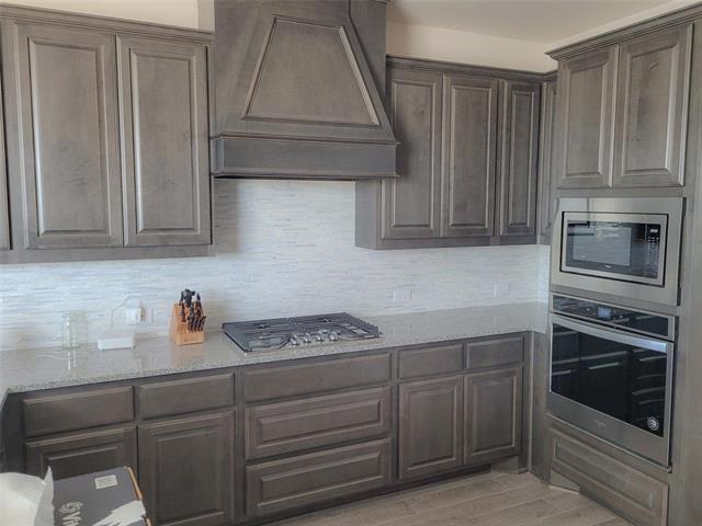 Building Photo - 1083 Sublime Dr