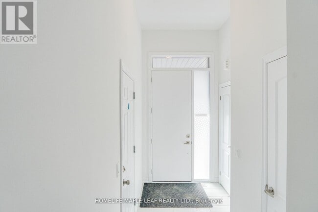 Building Photo - 48 Sorbara Wy