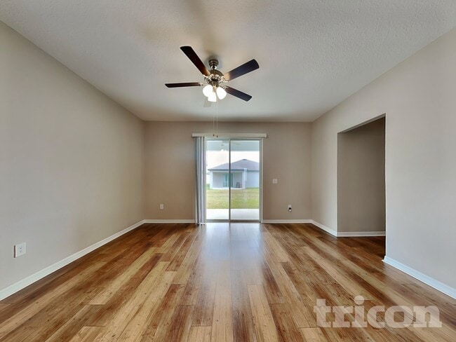 Foto del edificio - 6092 Dolostone Dr