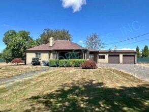 Building Photo - 32803 SE Carpenter Ln