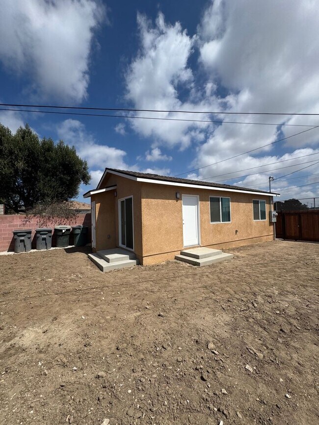 Foto del edificio - 1 Bedroom 1 Bathroom Detached ADU