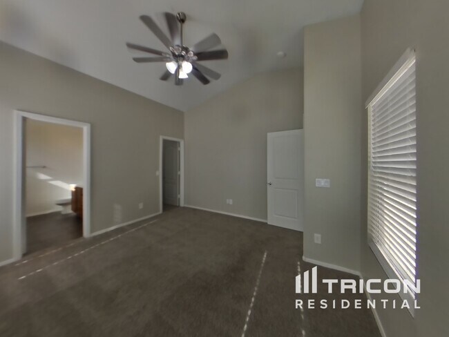 Foto del edificio - 39391 N Parisi Cir
