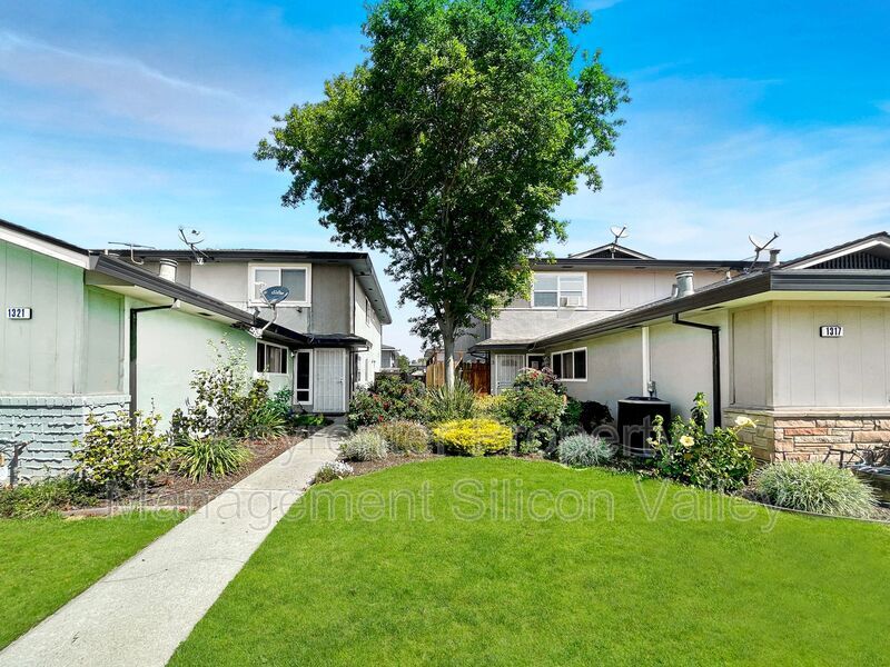 Primary Photo - 1317 Joplin Dr