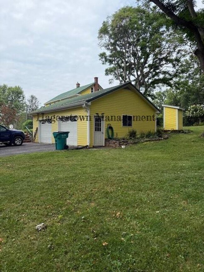 Foto del edificio - 3 Bedroom Home in Picturesque Appalacian M...
