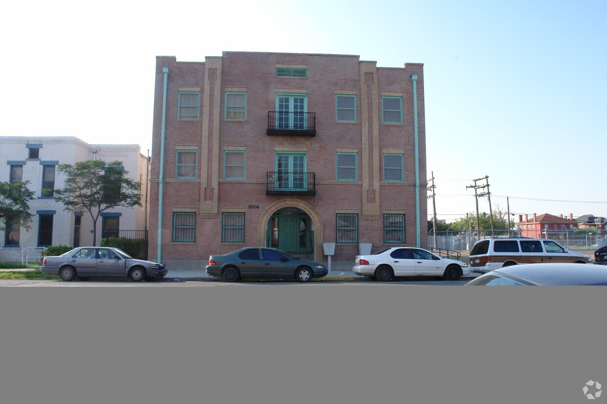 Foto del edificio - 1014 Myrtle Ave
