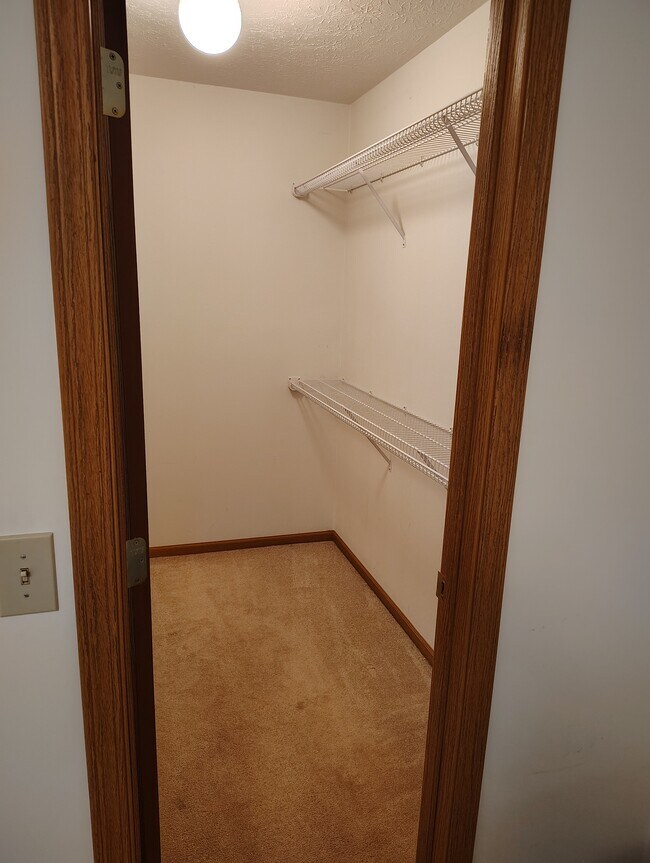 Foto del edificio - 4501 Hunters Chase Ln