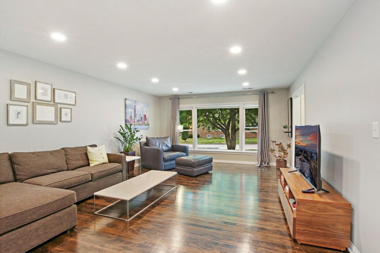 Foto principal - 1532 North Ave