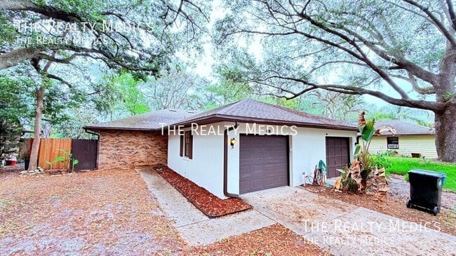 Photo - 7909 Richwood Dr House