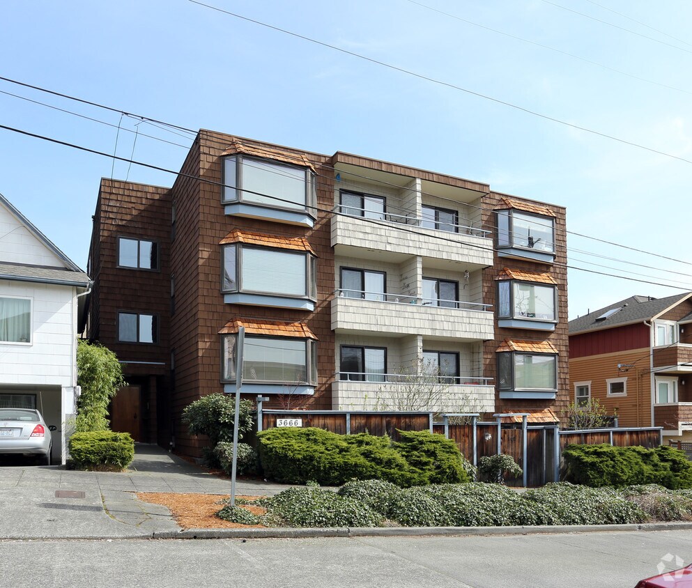 Foto del edificio - 3666 Francis Ave N
