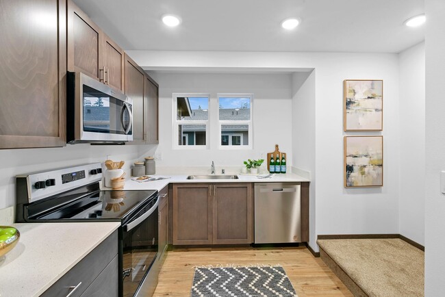 Building Photo - Wintersweet Townhome on Bainbridge Island