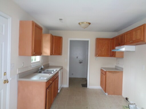 Building Photo - 2243 Lula St