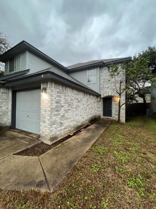 Foto principal - 9700 Nightjar Dr