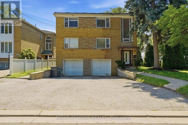 Building Photo - 3 Carlis Pl