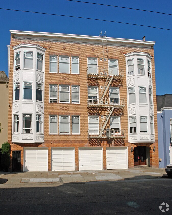 Building Photo - 3333 Broderick St