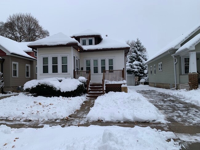 Building Photo - 6830 Kinsman St