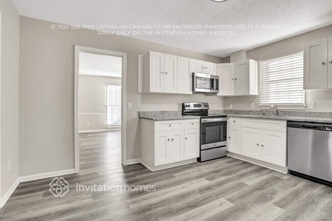 Foto del edificio - 2180 Riverbrook Rd