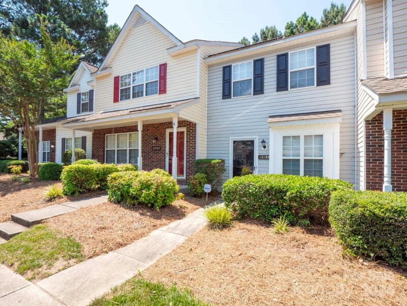 Foto principal - 12188 Bottlebrush Pl