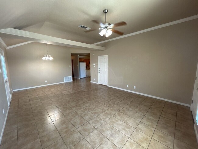 Foto del edificio - 1305 Powder River Dr
