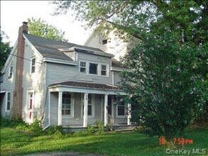 Building Photo - 29 Quaker Hill Rd