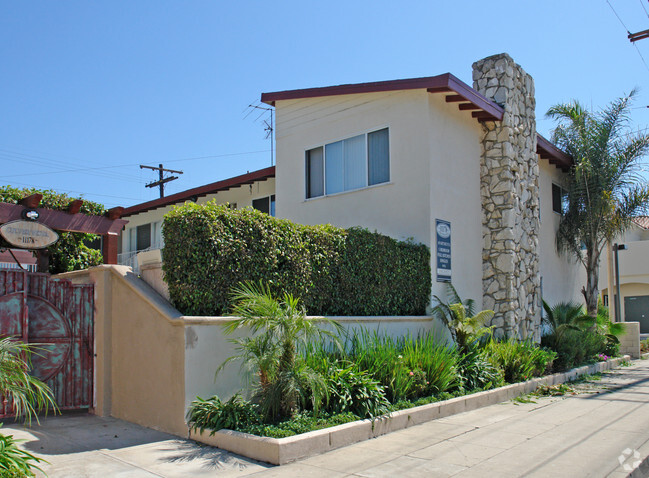 Building Photo - Culver Vista Apartments