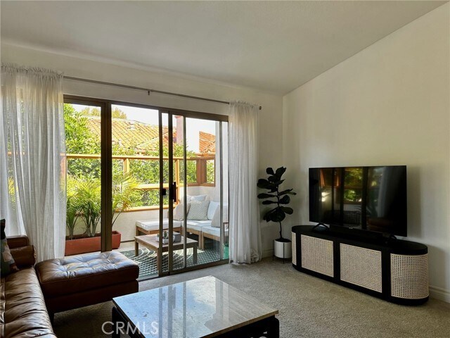 Foto del edificio - 372 Villa Point Dr