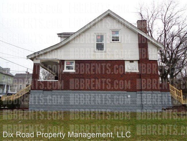 Building Photo - 2 br, 1 bath House - 207 McClelland Avenue,