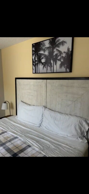 Building Photo - 108 Flint St