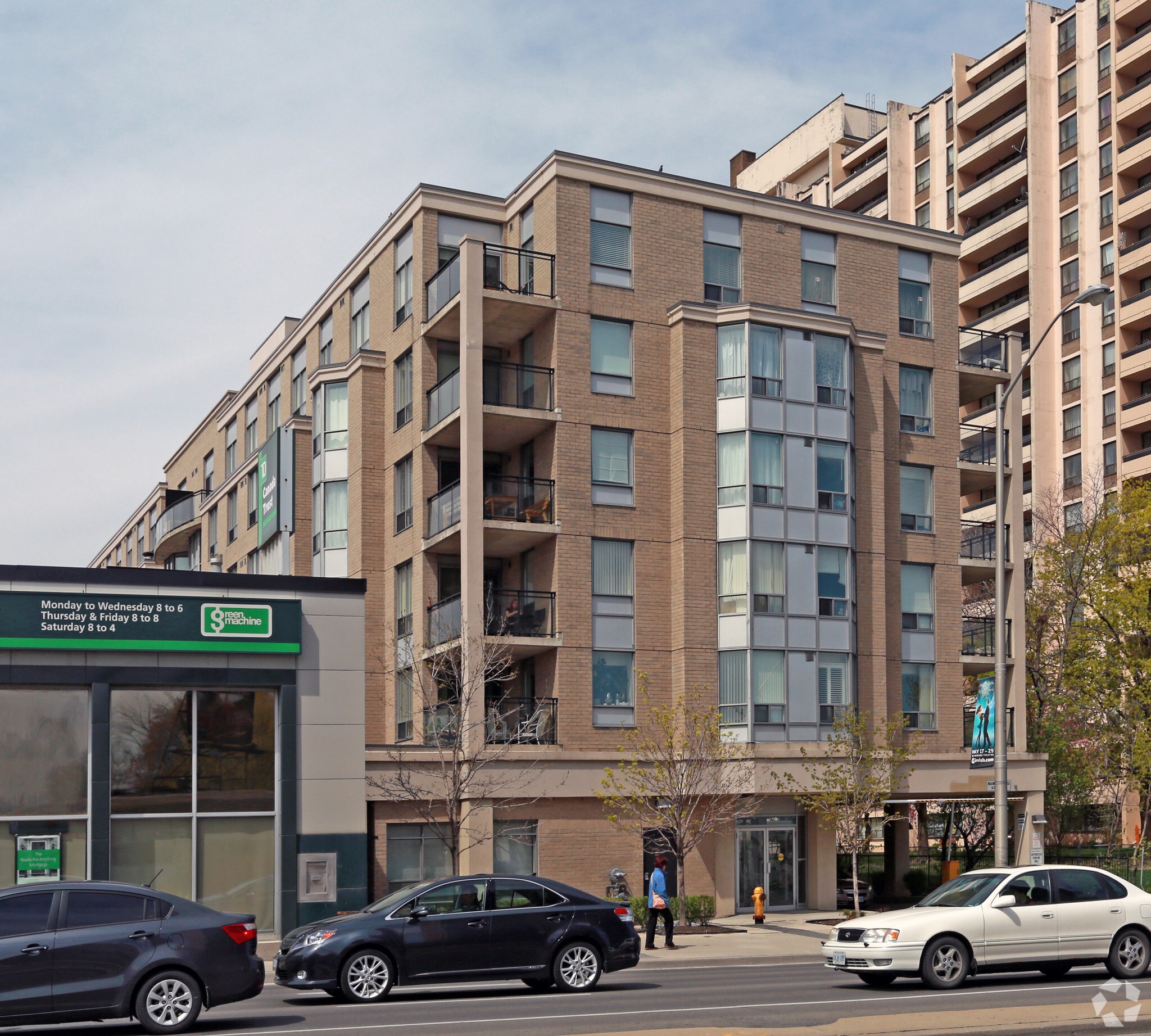 Elite Condominiums on Yonge