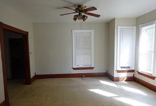 Building Photo - 903 44th St