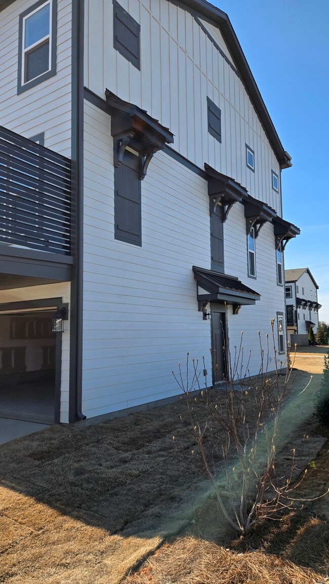 Building Photo - 3021 Rexton Ln