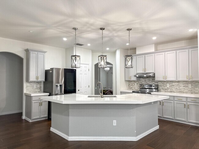 Foto del edificio - 3128 Rosco Dr