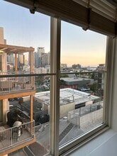 Building Photo - 1970 Columbia St