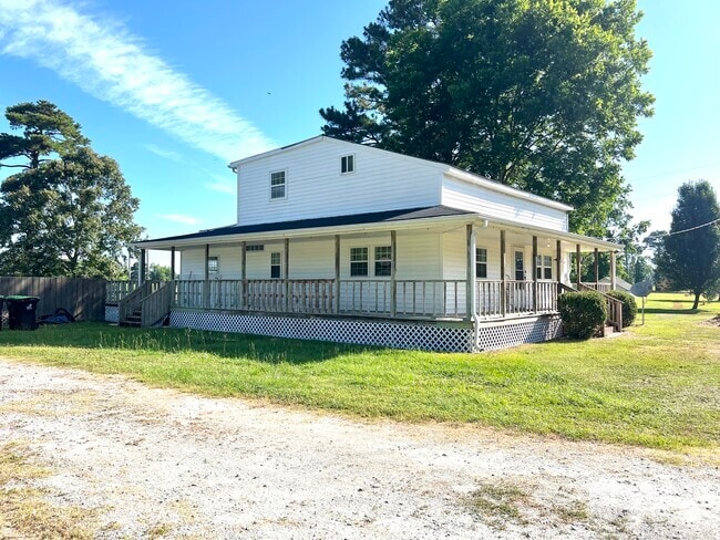 Building Photo - 671 Godley Rd