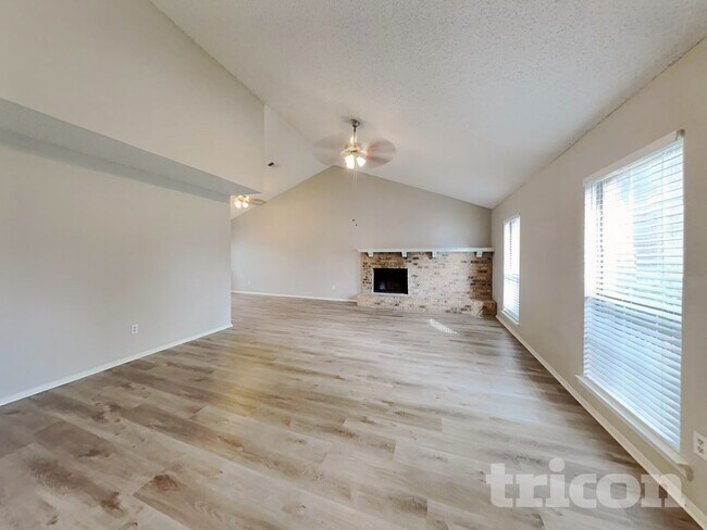 Foto del edificio - 2637 Bennington Ct