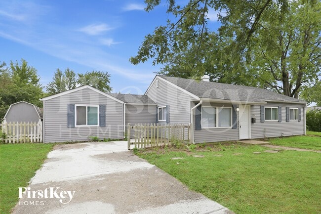 Building Photo - 4801 Leone Dr